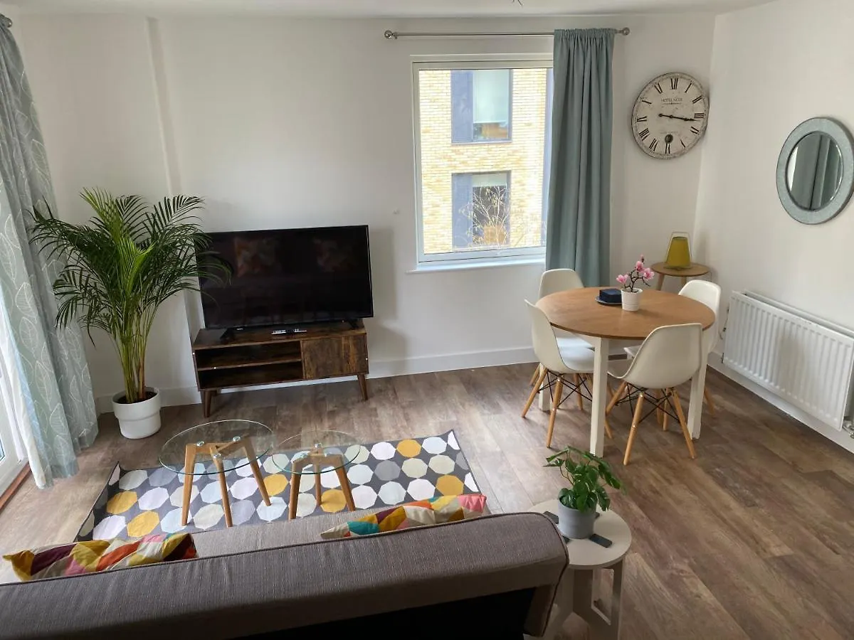 Apartman Home2Home@Mill Park Cambridge